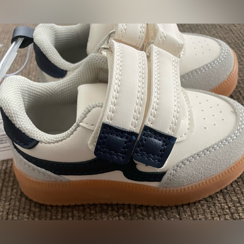 NWT Boy’s Lullaby Lane Pre Walking Shoes Size 3 (6-9M)
